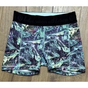 LULULEMON Shorts Women’s What The Sport Full On Luxtreme Size 4 Colorful